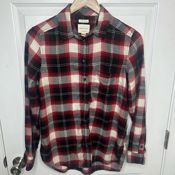 american eagle Tops - American Eagle Women's Size Small/P Flannel Boyfriend Fit Shirt